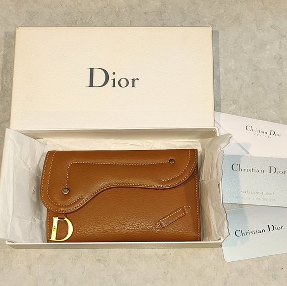 Dior Handbags - NIB CHRISTIAN DIOR VINTAGE SADDLE WALLET